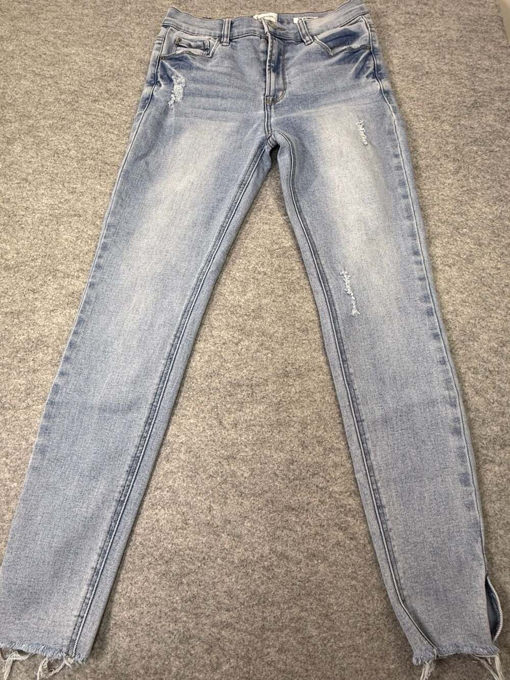 Kensie Jeans Vintage Luxe The Ultimate High Rise Skinny Light Wash Jeans
